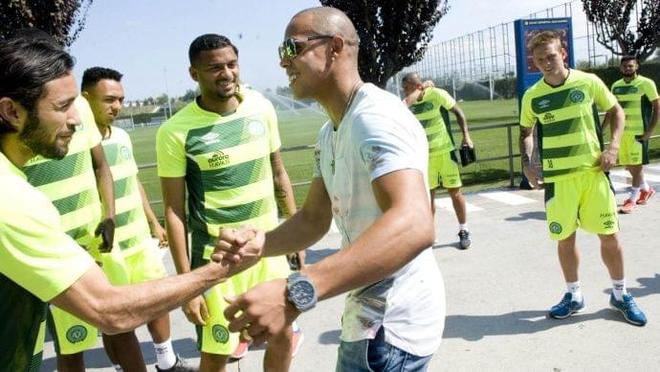 以16连胜 以16连胜