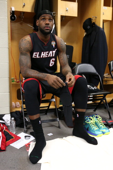 菌丝向中线 菌丝向中线