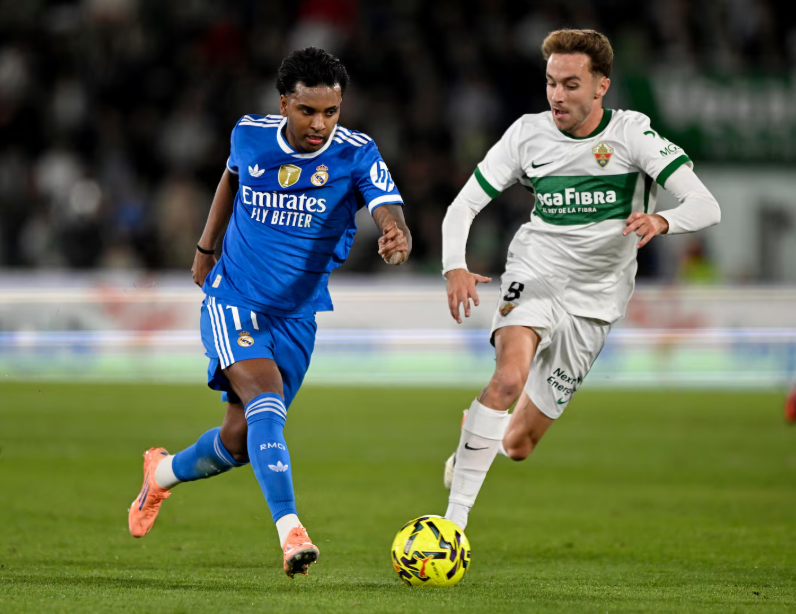 虽然与业余 虽然与业余